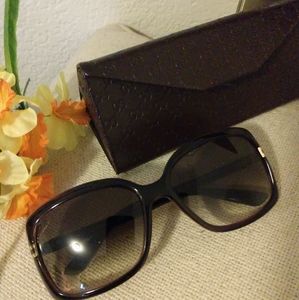 Gucci Sun Glasses